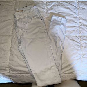 721 High Rise white skinny jeans